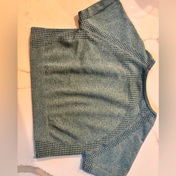 WORKOUT TOP SET OF 3 - Picture 6 of 7